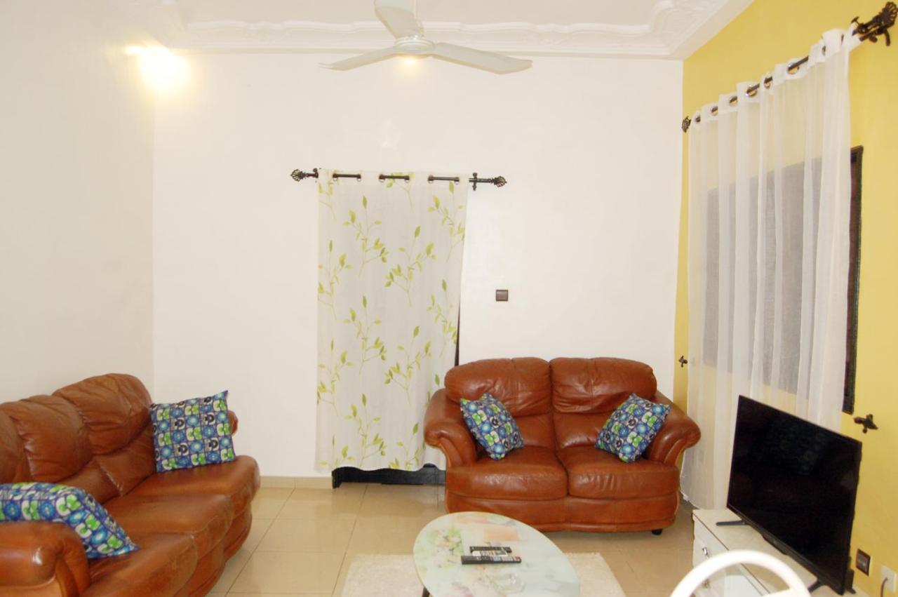 Abomey-Calavi Residences Aske מראה חיצוני תמונה